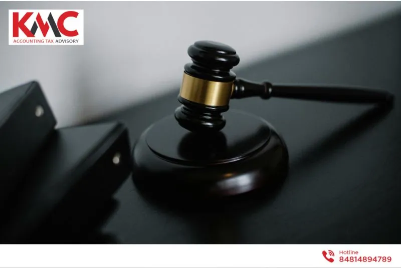 ap-luc-tuan-thu-phap-luat